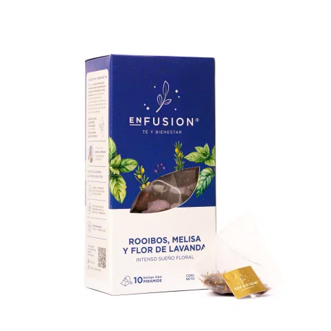 Caja azul de infusión sobre fondo blanco.
